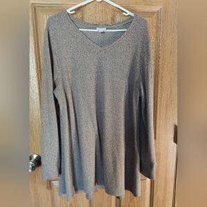 LuLaRoe Elizabeth Tunic